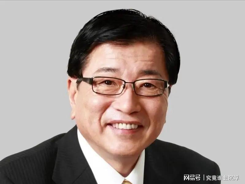 马刺丢冠3将身价暴跌!文班亚马打不了关键球,福克斯打成卧底!