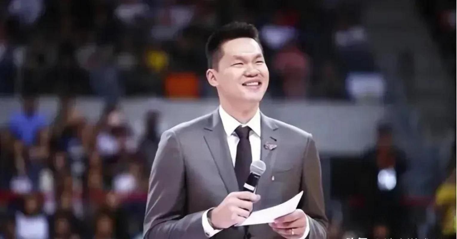 3年4740万!米切尔罗宾逊的加盟,能给凯尔特人带来什么?